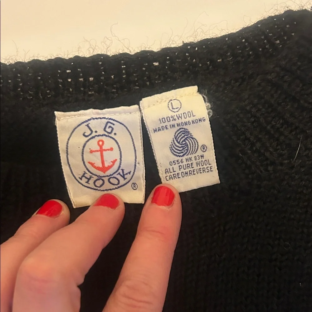 Floral Black Sweater - Picture 2 of 7